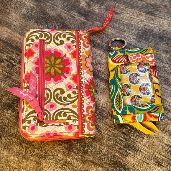 Set of 2 Vera Bradley wallets / bag - Picture 2 of 10